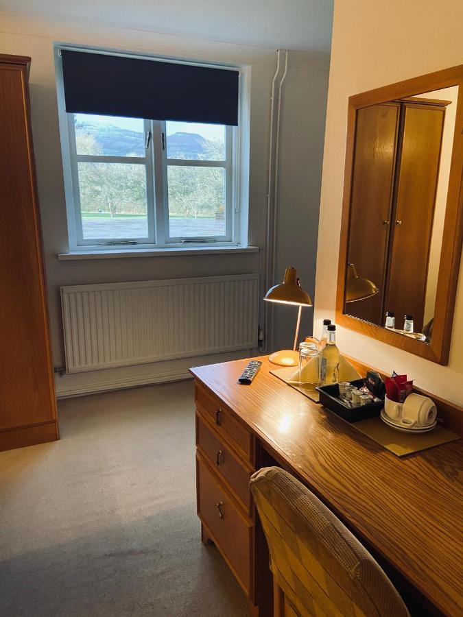 Old Rectory Country Hotel Crickhowell Ngoại thất bức ảnh